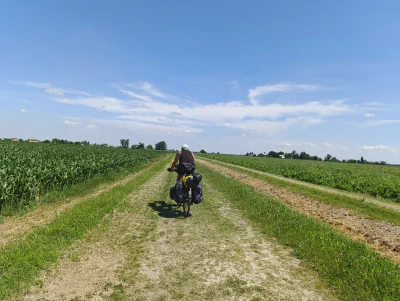 Über Feldwege…