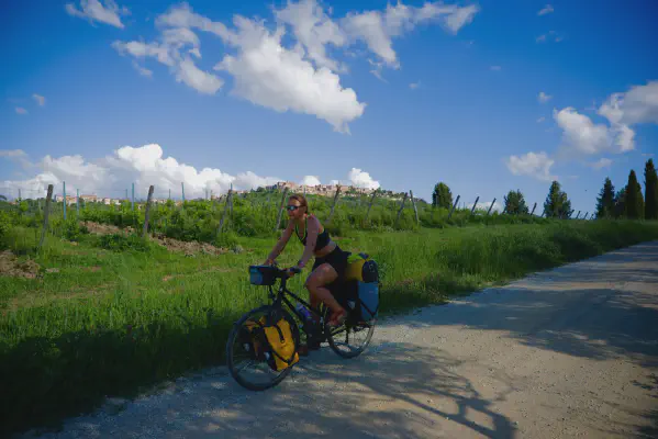 FOTO: 17:29 / Ort: ca. 43.1245, 11.5956