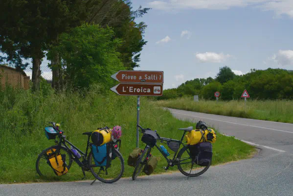 FOTO: 10:28 / Ort: ca. 43.1375, 11.4819