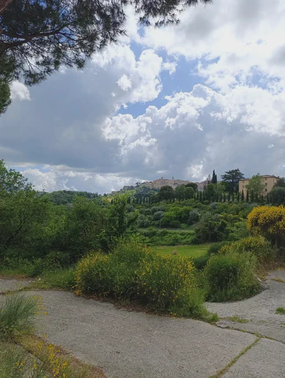 Ankunft in Montepulciano, einem zauberhaften Städtchen