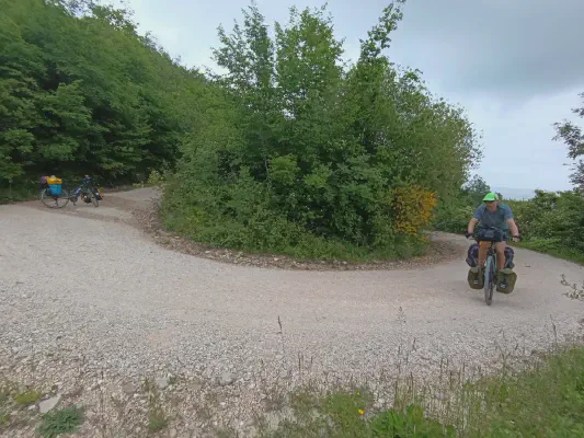 FOTO: 11:47 / Ort: ca. 43.6129, 12.2942