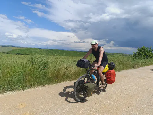 FOTO: 15:04 / Ort: ca. 43.3269, 11.3267