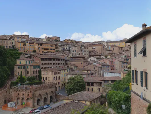 FOTO: 17:40 / Ort: ca. 43.3238, 11.3257