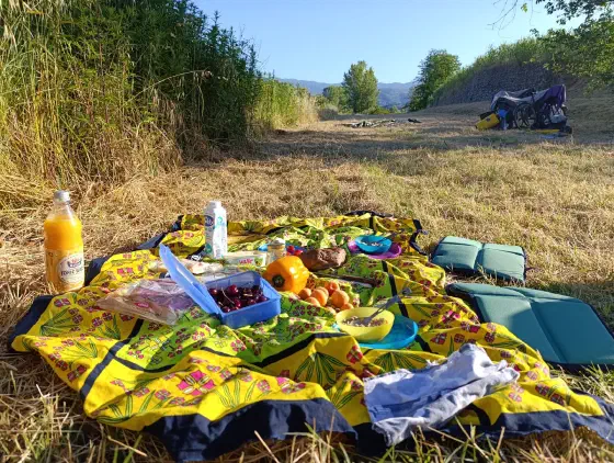 07:36 Uhr, ca. 43.9757, 10.8755