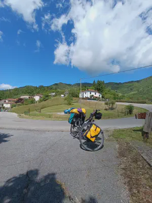 FOTO: 11:45 / Ort: ca. 44.0535, 10.7701