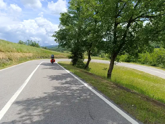 12:44 Uhr, ca. 44.2181, 10.8081