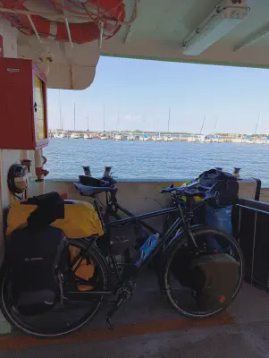 FOTO: 16:55 / Ort: ca. 45.4051, 12.3672