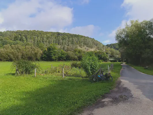 Idyllischer Radweg im Pegnitztal
