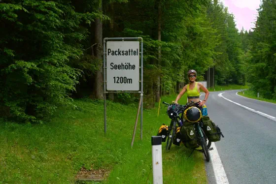 16:37 Uhr, ca. 46.9290, 15.0073