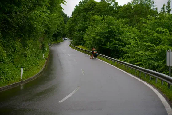 15:04 Uhr, ca. 46.5198, 13.7521