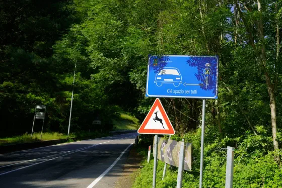 Einstieg in den Radweg am Comer See