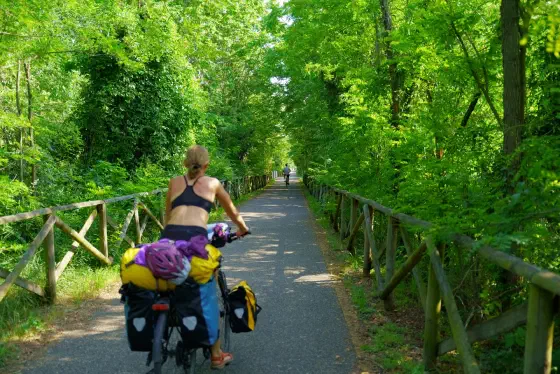 auf dem Greenway Voghera-Varzi