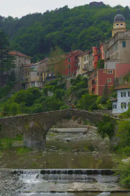 Die Ponte dei Paganini (Ponte Romano) in Voltaggio