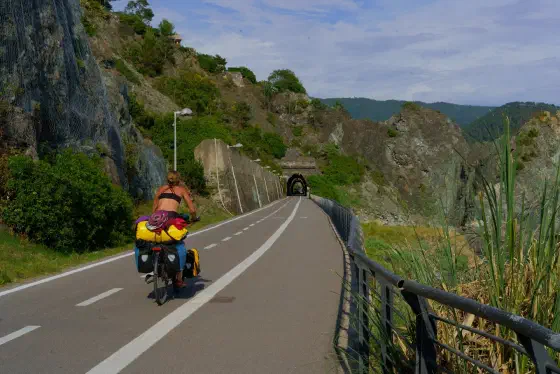 Pista Ciclopedonale Maremonti kurz vor Levanto