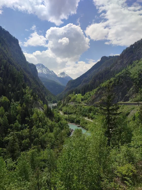 Auf der Via Engadina Richtung Martina