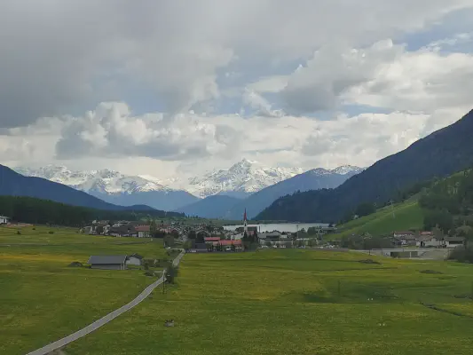 St. Valentin auf der Haide mit der Ortlergruppe