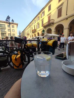 Ausgelassene Stimmung in Tortona