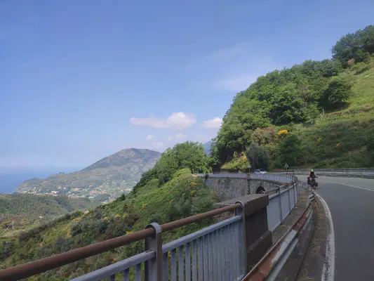 erstmal ordentlich nach oben zum Colla di Gritta