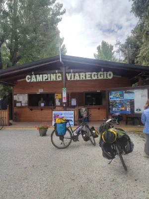 Aufbruch am Camping Viareggio